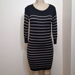 Uniqlo Striped 100% Wool Dress Black and White Long Sleeve Minimalist Knit